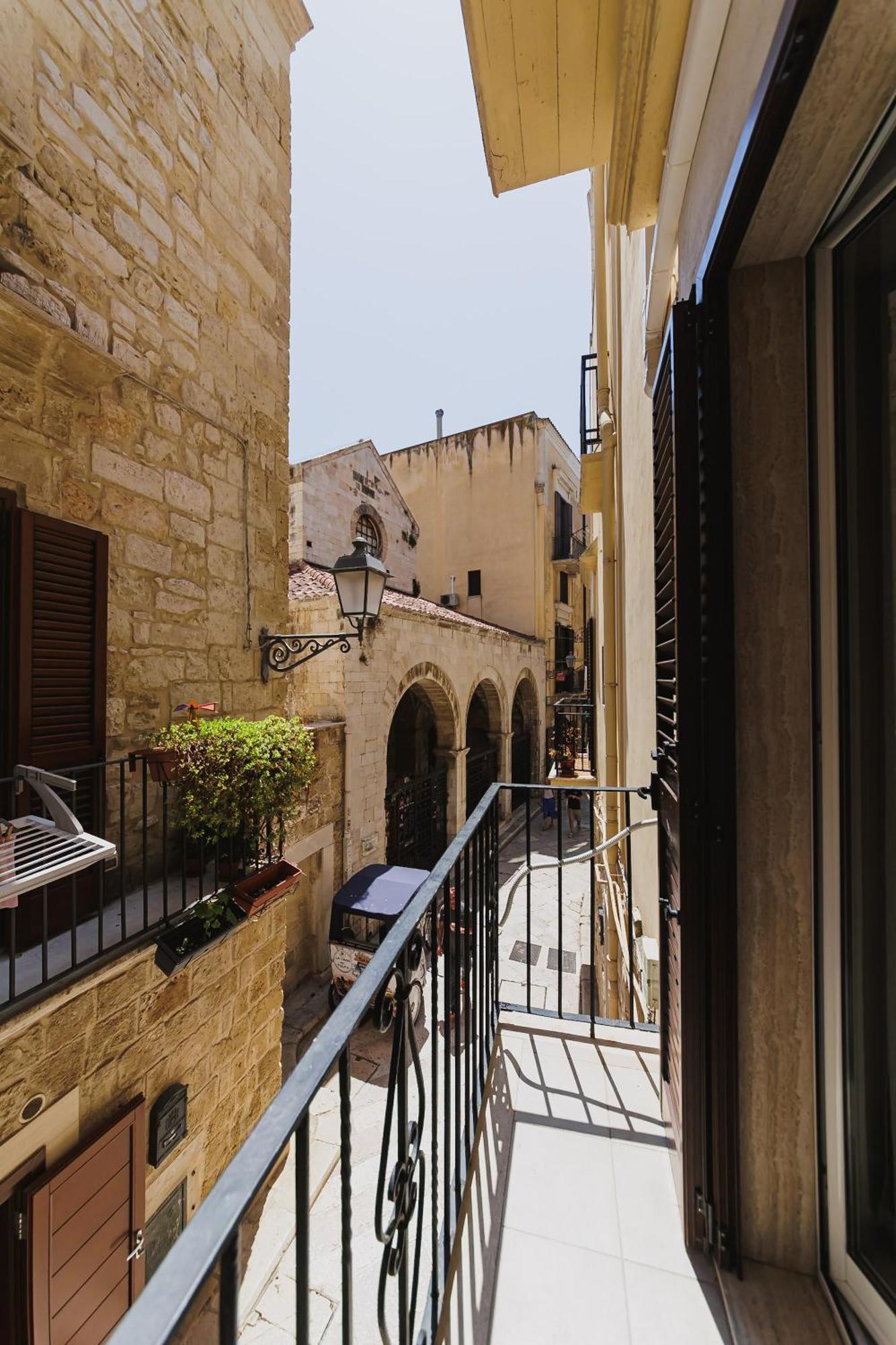 Vallisa 72 - Centro Storico Bari Exterior photo